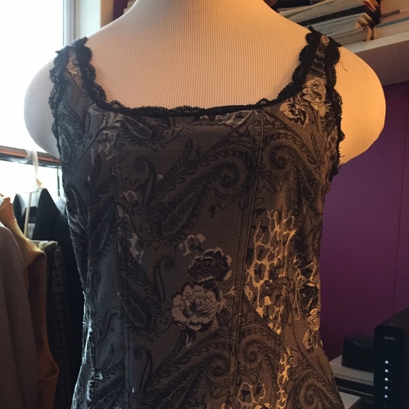 White House Black Market Silver & Gray Cami. Sz M - Picture 2 of 4